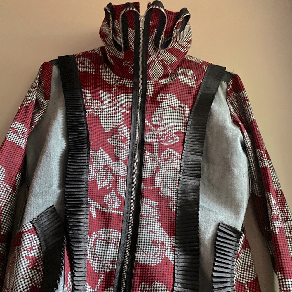 Handmade designer jacket - Picture 3 of 10